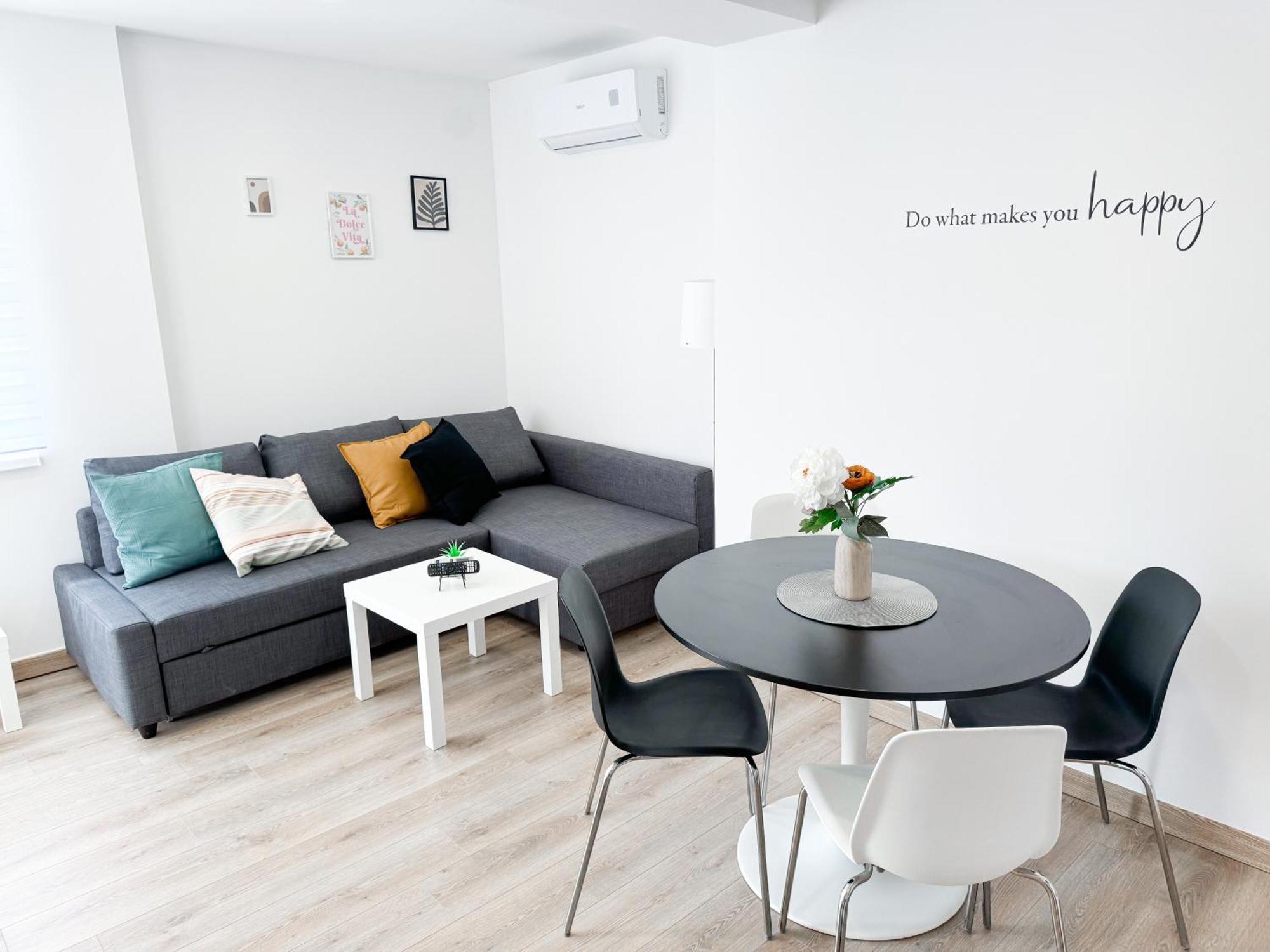 The Pinot'S Apartments Koper Bagian luar foto